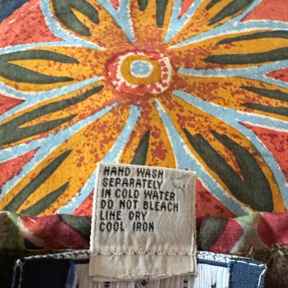 Vintage 100% Silk Patchwork Button Up Shirt Wearable Art Artsy Geometric Hippie - Picture 4 of 8